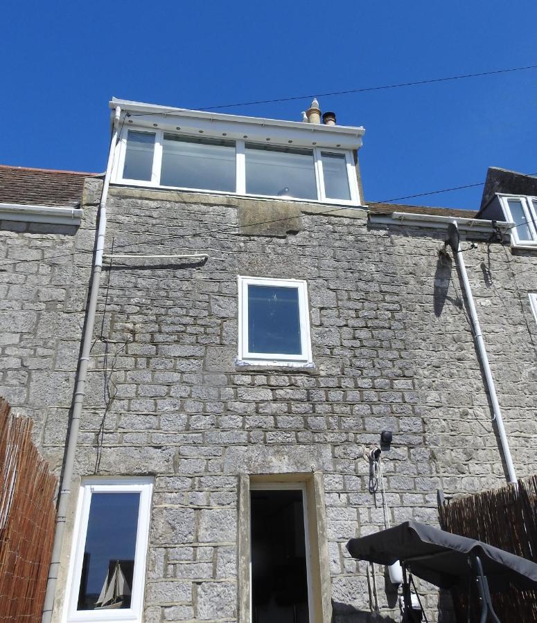 Cuddy * Castletown (Dorset)